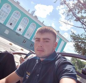 Максим